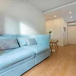Stylish Almada Historic City Apartment
